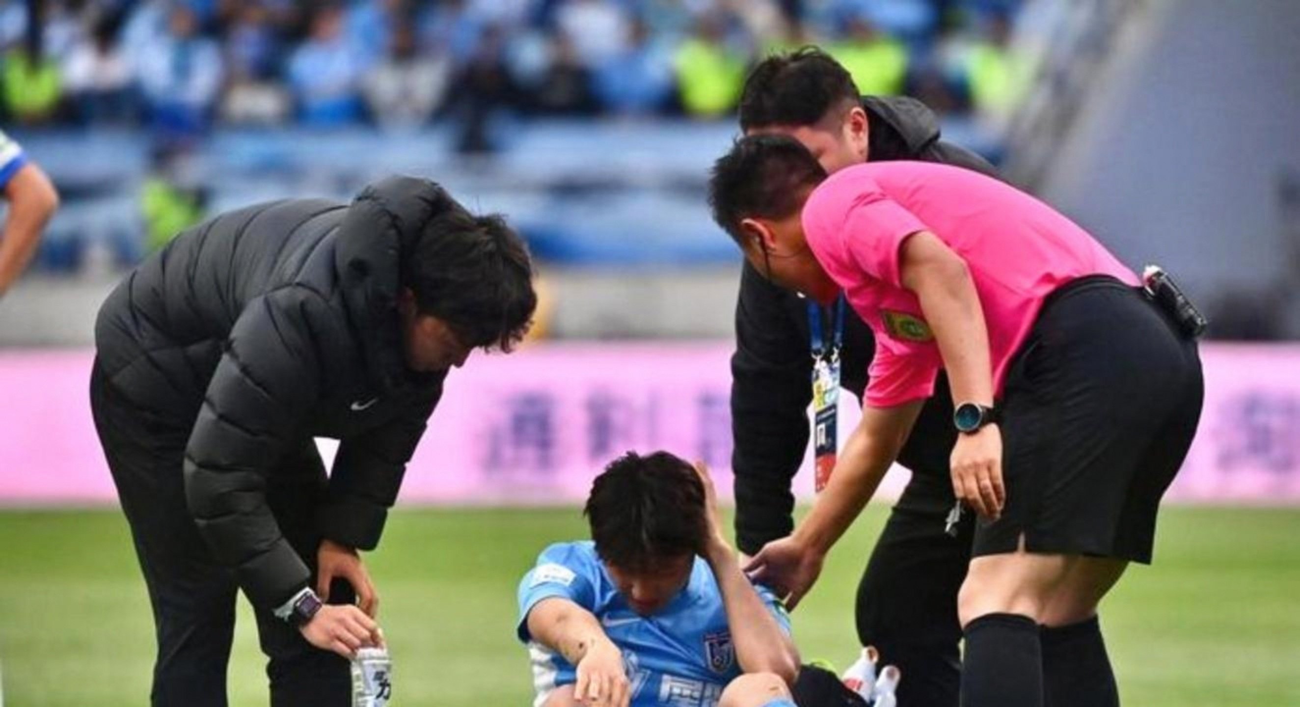 江南体育- 中超赛程吃紧，罗马关键时刻内部沟通，更衣室稳定，赛程密集仍需轮换