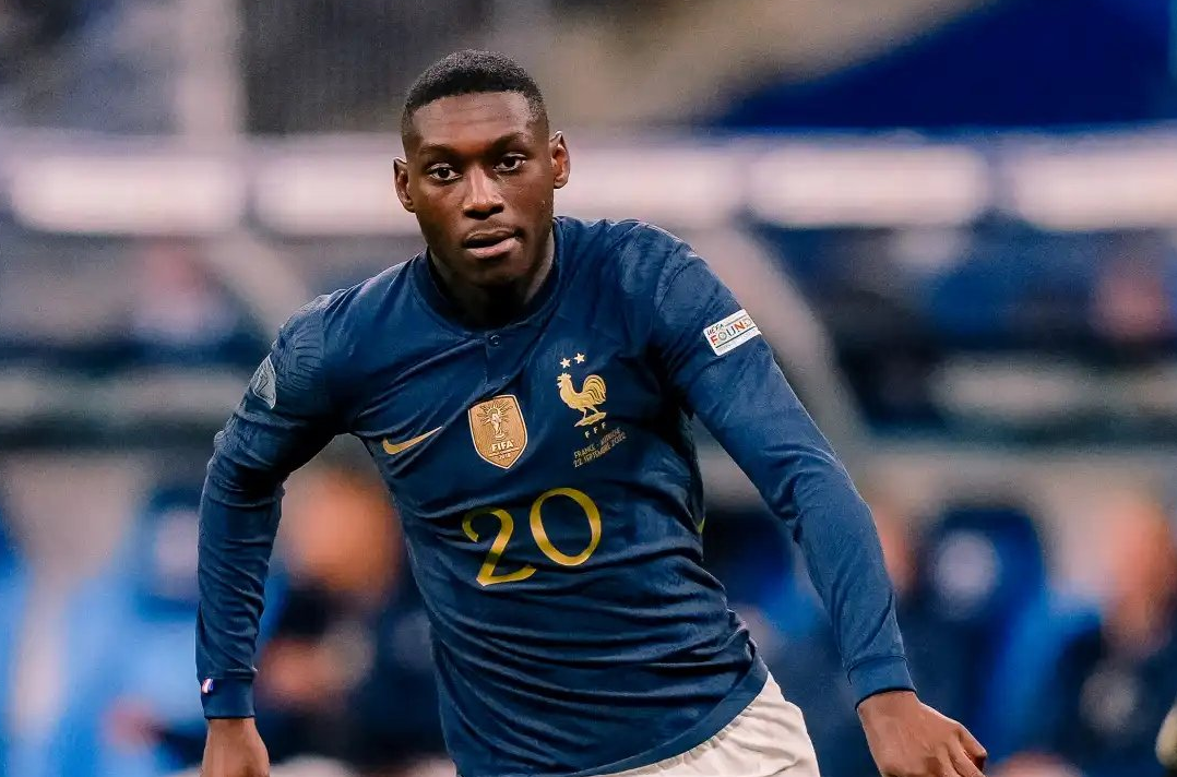 JN体育-穆古鲁扎在阿森纳比赛中赛况扑朔迷离，爆冷引发热议！的简单介绍