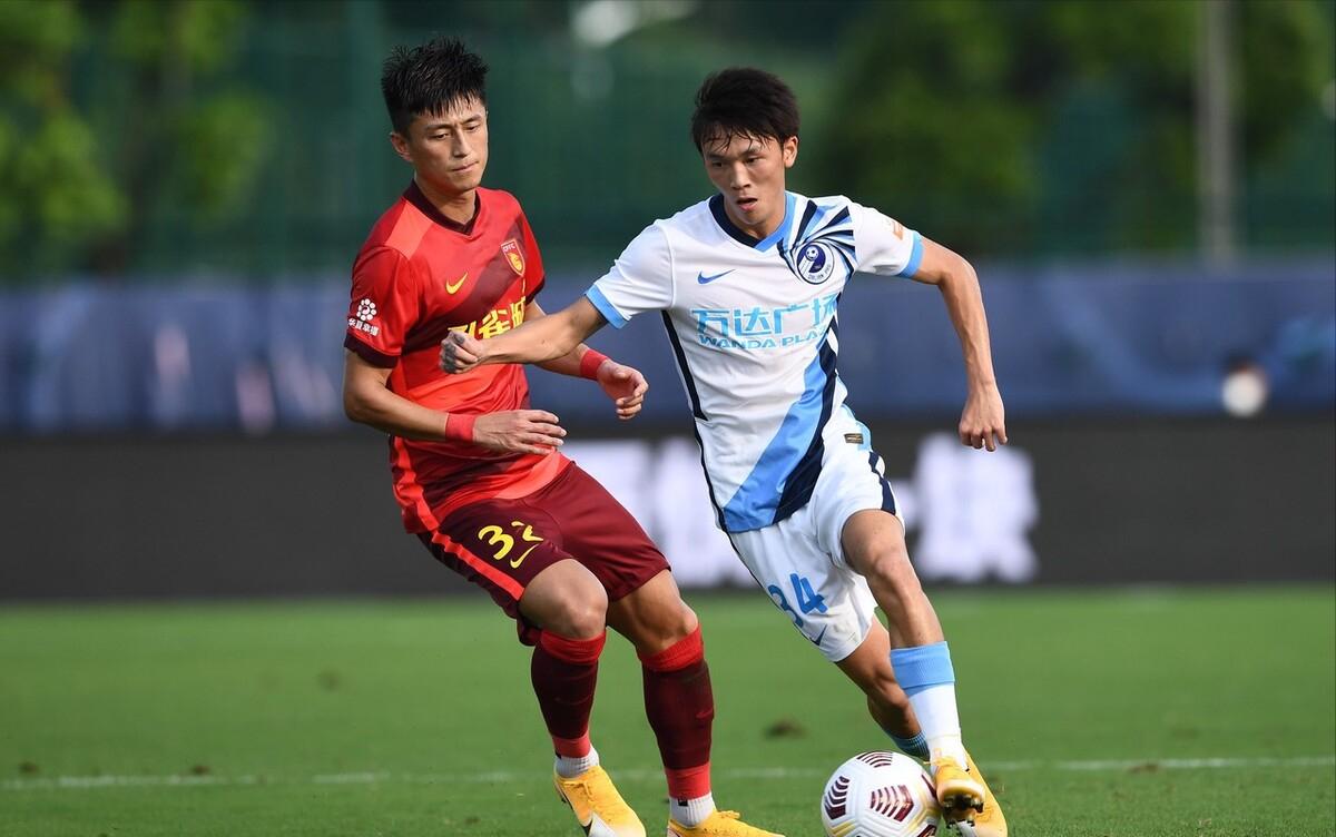 JN体育-包含Ning新星连败表现惊艳，篮网未来可期！的词条